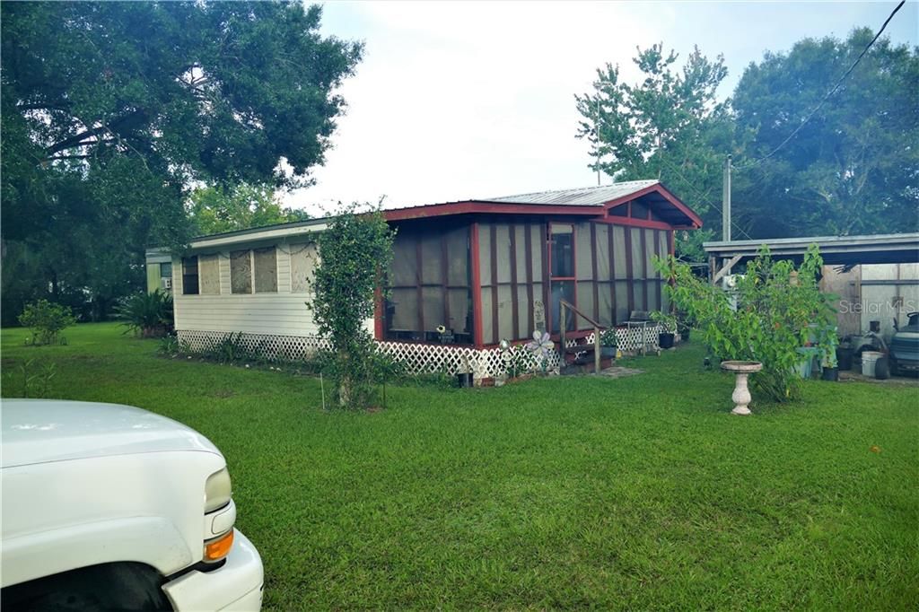 Recently Sold: $90,000 (2 beds, 1 baths, 1100 Square Feet)