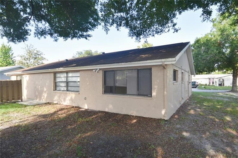 Recently Rented: $1,449 (3 beds, 2 baths, 1448 Square Feet)