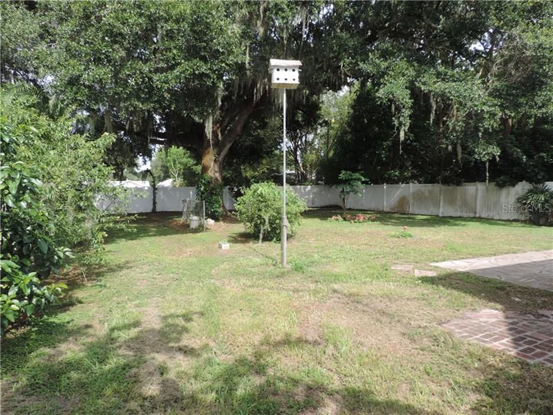 Recently Sold: $73,000 (3 beds, 2 baths, 1608 Square Feet)