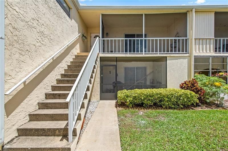 Recently Sold: $119,900 (2 beds, 2 baths, 955 Square Feet)