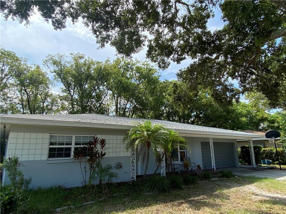 Недавно продано: $250,000 (3 спален, 2 ванн, 1353 Квадратных фут)