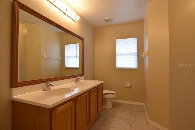 最近租的: $1,650 (3 贝兹, 2 浴室, 1184 平方英尺)