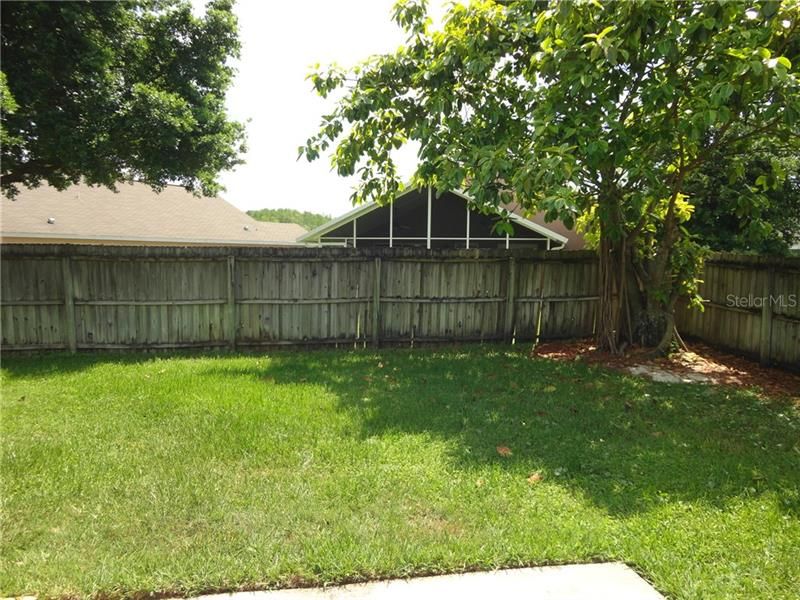 Recently Rented: $1,650 (3 beds, 2 baths, 1184 Square Feet)