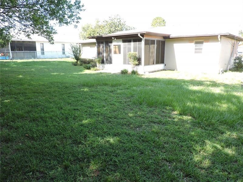 Recently Sold: $139,900 (2 beds, 2 baths, 1042 Square Feet)