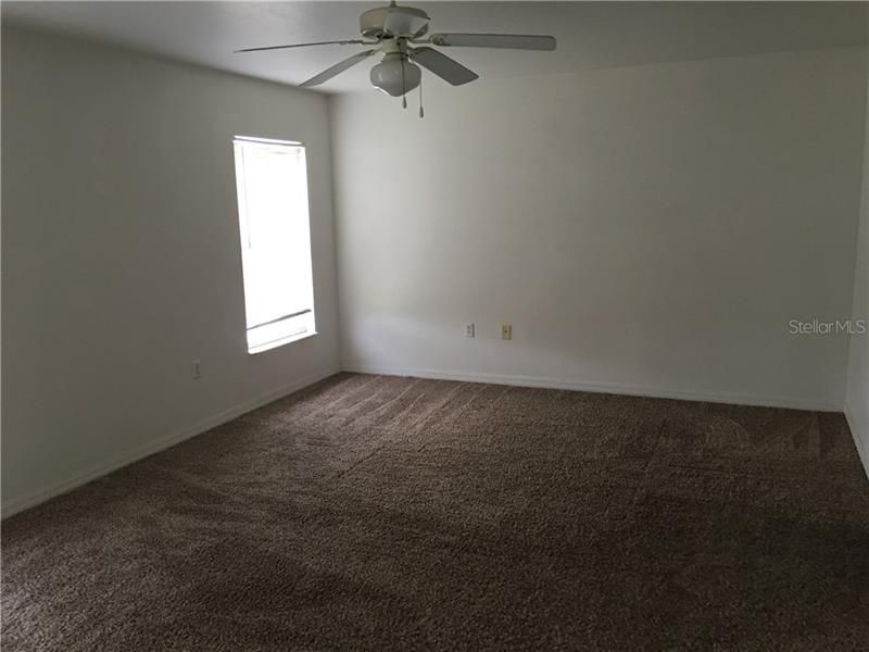 Recently Rented: $1,100 (3 beds, 2 baths, 1513 Square Feet)