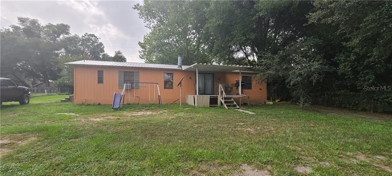 Recently Sold: $74,900 (3 beds, 2 baths, 1391 Square Feet)