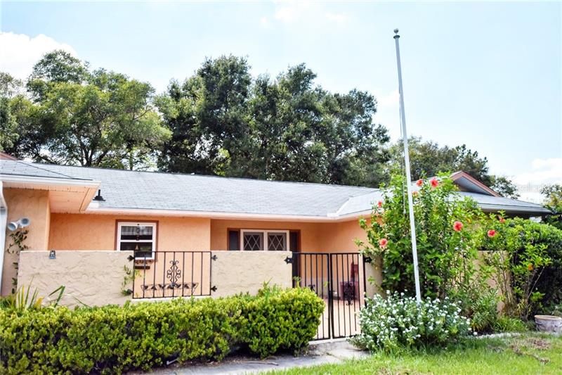 Recently Sold: $115,000 (3 beds, 2 baths, 1368 Square Feet)
