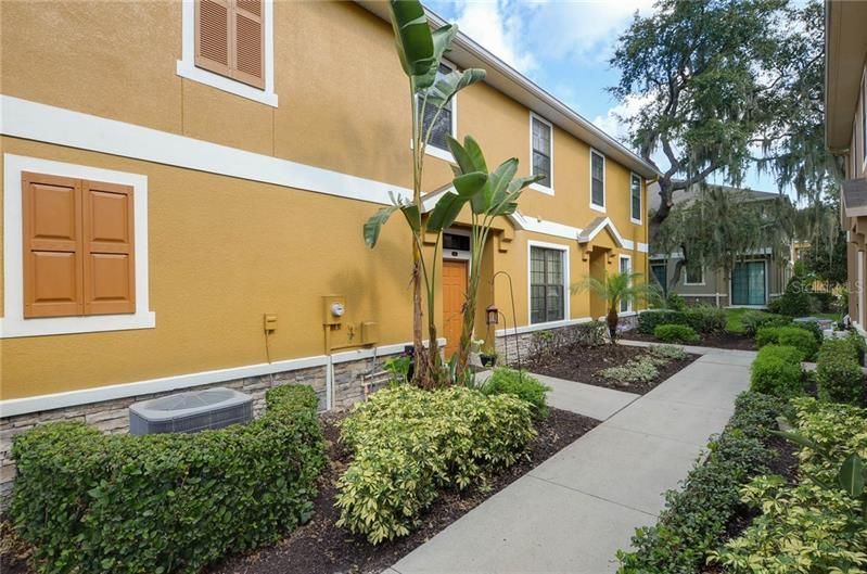 Recently Sold: $172,500 (2 beds, 2 baths, 1253 Square Feet)