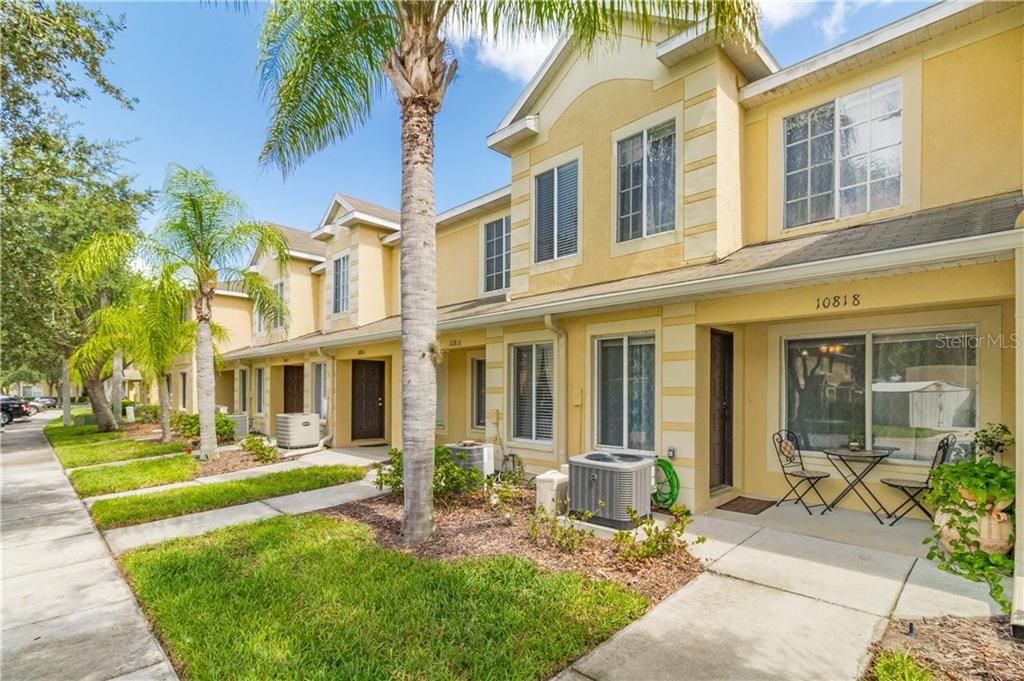 Recently Sold: $155,000 (2 beds, 2 baths, 1532 Square Feet)