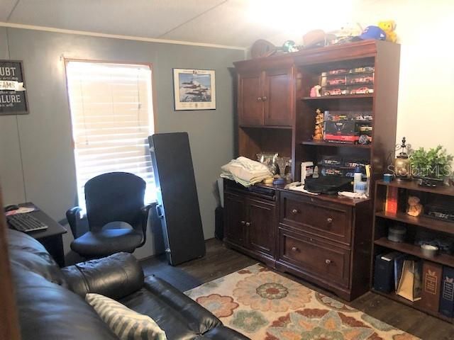 Recently Sold: $167,000 (3 beds, 2 baths, 1323 Square Feet)