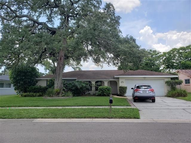 Recently Sold: $250,000 (4 beds, 2 baths, 1647 Square Feet)