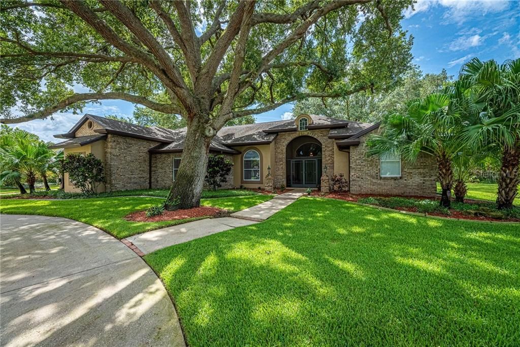 Recently Sold: $499,000 (3 beds, 2 baths, 2495 Square Feet)