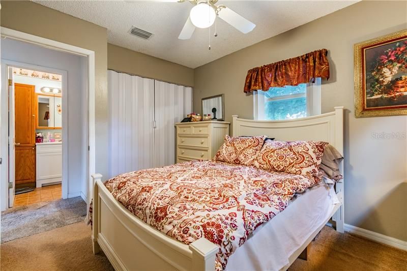 Vendido Recientemente: $150,000 (2 camas, 1 baños, 732 Pies cuadrados)