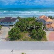 最近售出: $1,400,000 (0.41 acres)