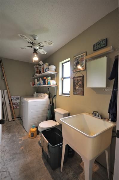 Недавно арендовано: $1,450 (2 спален, 2 ванн, 1200 Квадратных фут)