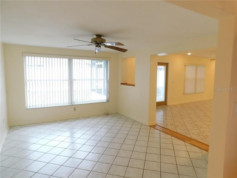 Recently Rented: $1,695 (2 beds, 2 baths, 1504 Square Feet)