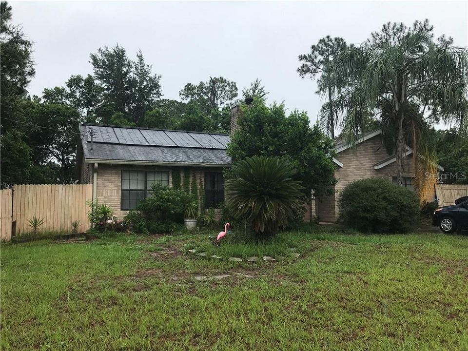 Recently Sold: $129,900 (3 beds, 2 baths, 1700 Square Feet)