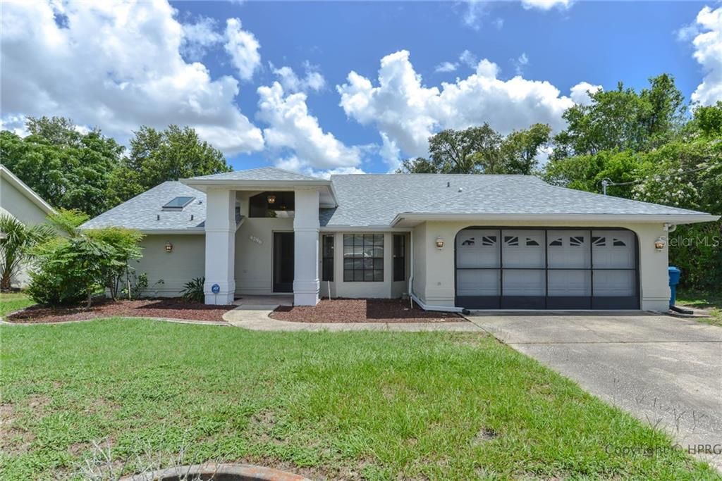 Recently Sold: $179,900 (3 beds, 2 baths, 1756 Square Feet)