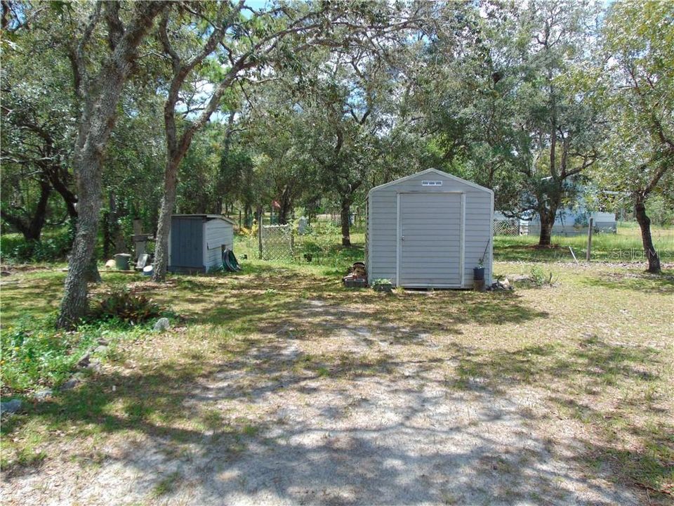 Recently Sold: $91,900 (3 beds, 2 baths, 1296 Square Feet)