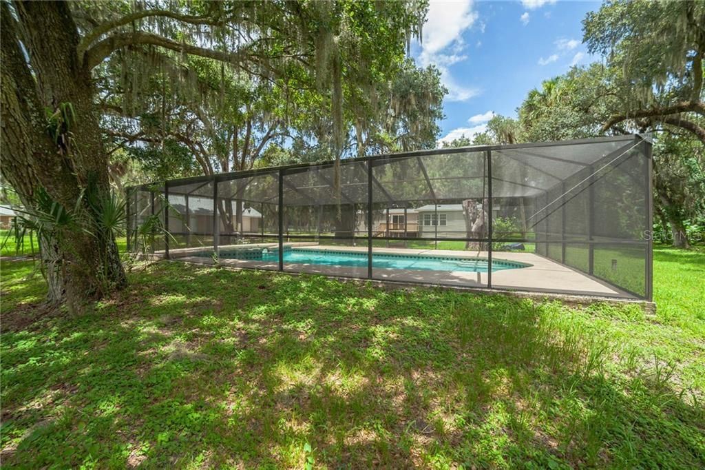 Recently Sold: $295,000 (4 beds, 2 baths, 2198 Square Feet)