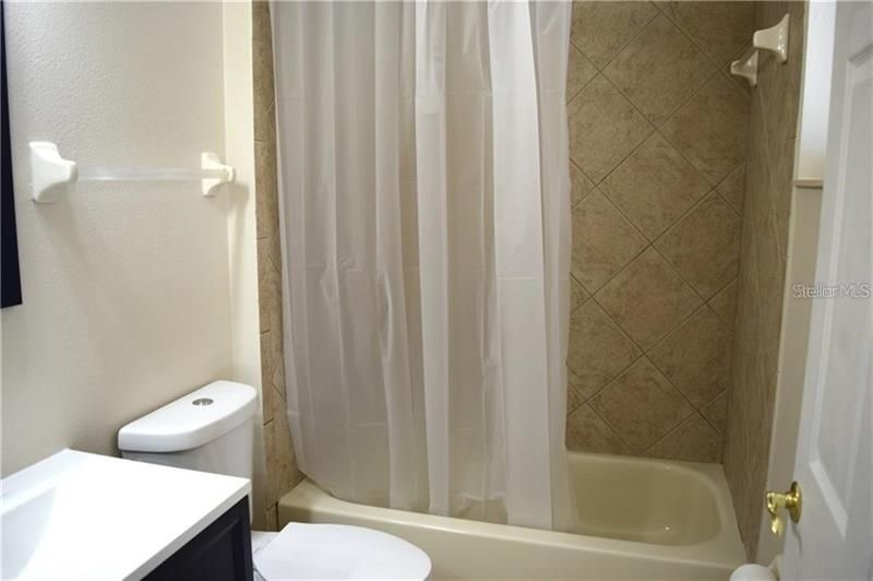 Недавно арендовано: $3,295 (5 спален, 3 ванн, 3046 Квадратных фут)