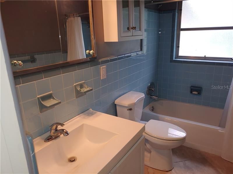 Недавно арендовано: $1,200 (2 спален, 1 ванн, 1296 Квадратных фут)