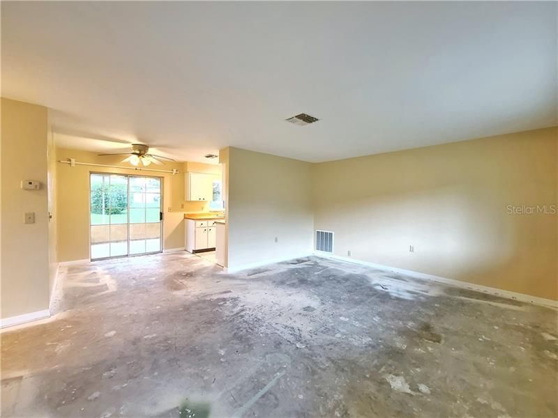 Recently Sold: $85,000 (2 beds, 1 baths, 908 Square Feet)