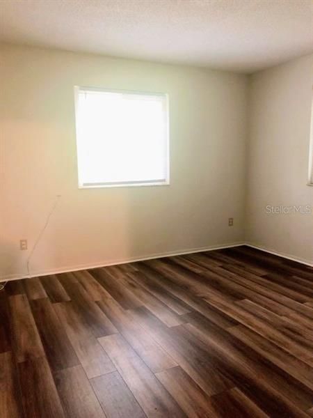 Recently Rented: $1,399 (2 beds, 2 baths, 1352 Square Feet)