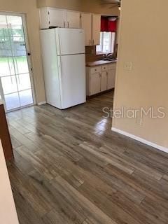 Recently Rented: $1,250 (3 beds, 2 baths, 1064 Square Feet)