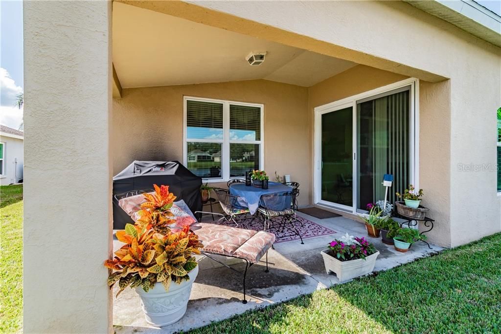 Recently Sold: $350,000 (4 beds, 2 baths, 2534 Square Feet)
