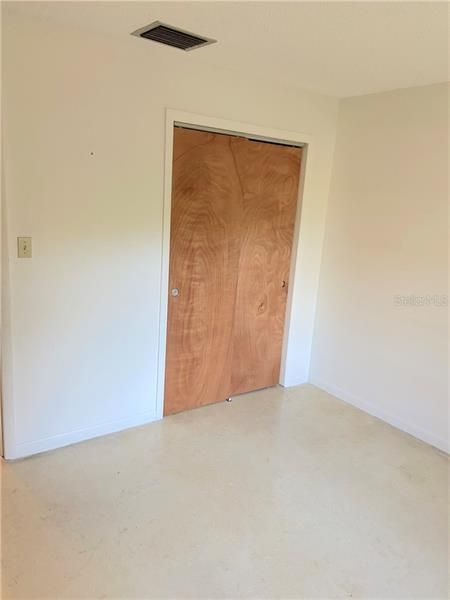 Recently Rented: $900 (2 beds, 1 baths, 750 Square Feet)