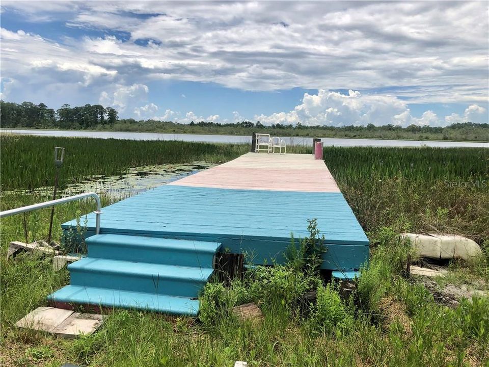 待售: $1,950,000 (11.50 acres)