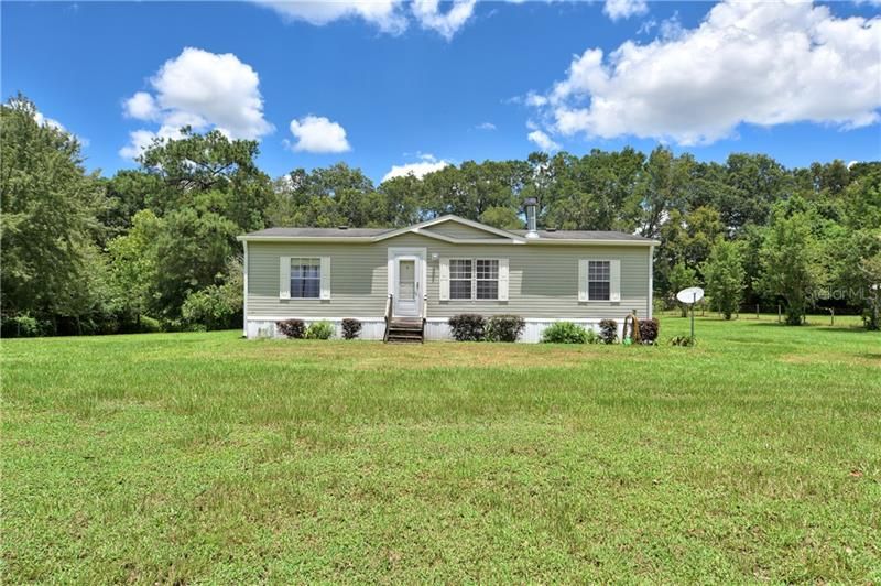 Recently Sold: $134,900 (3 beds, 2 baths, 1144 Square Feet)