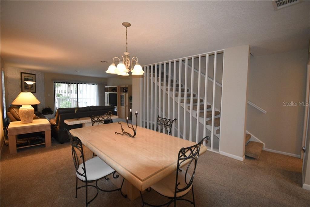 Recently Sold: $359,000 (2 beds, 2 baths, 1450 Square Feet)