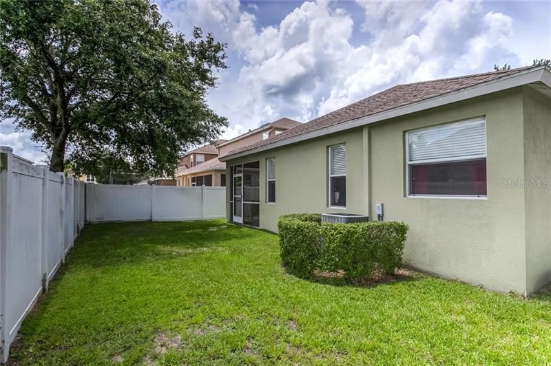 Recently Sold: $235,000 (3 beds, 2 baths, 1555 Square Feet)