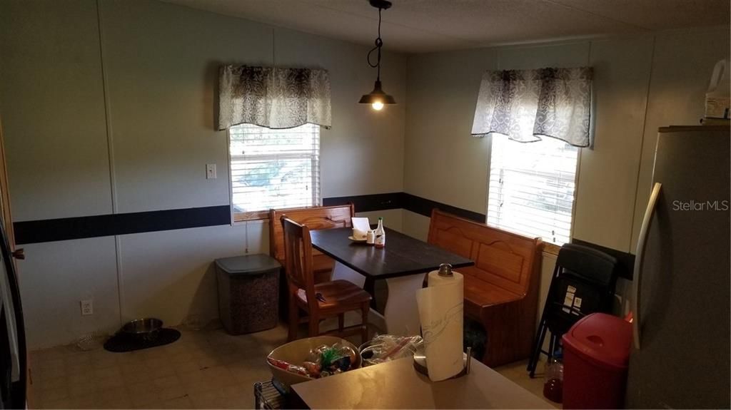 Dinning space in kitchen