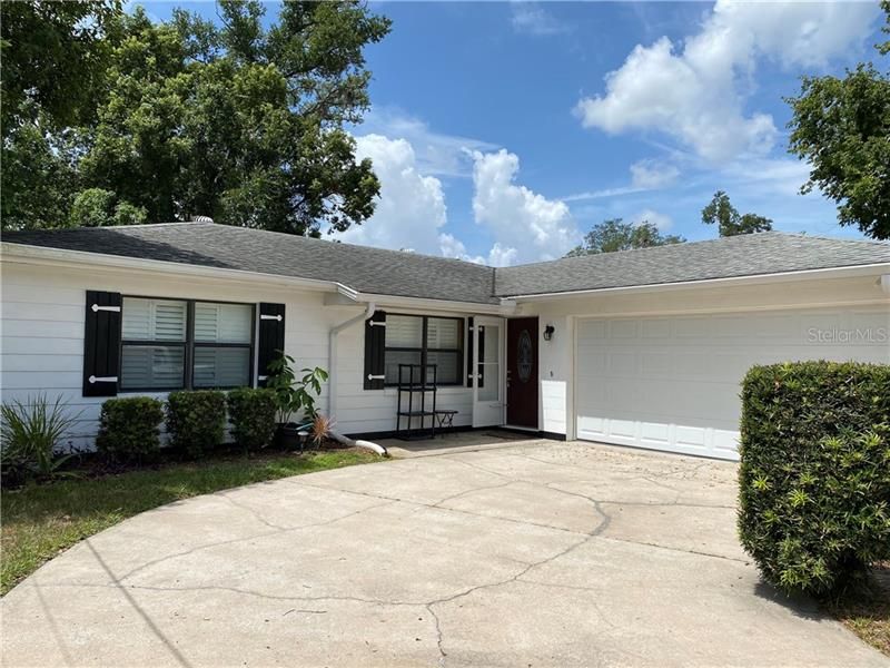 Recently Sold: $230,000 (3 beds, 2 baths, 1336 Square Feet)