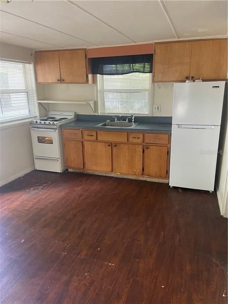 Recently Rented: $695 (1 beds, 1 baths, 480 Square Feet)