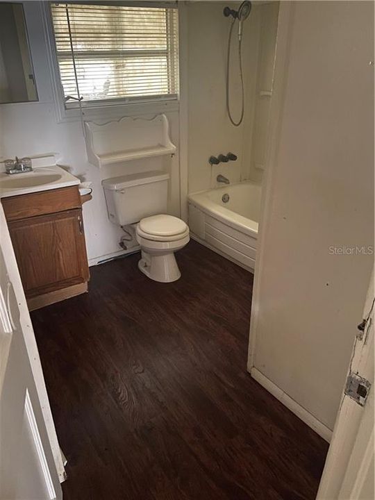 Recently Rented: $695 (1 beds, 1 baths, 480 Square Feet)