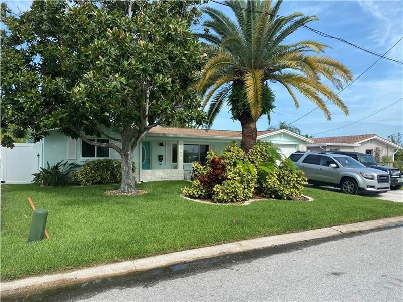 Recently Sold: $349,900 (2 beds, 3 baths, 1500 Square Feet)