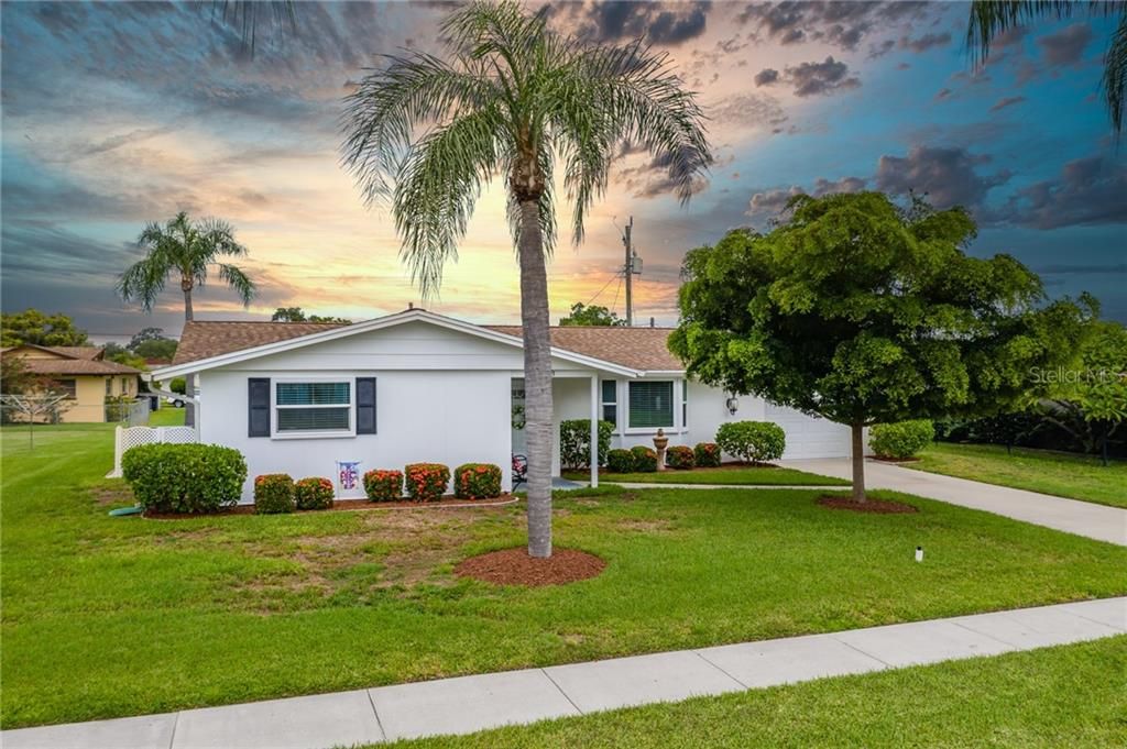 AMAZING SUNSETS ON THIS EAST FACING HOME