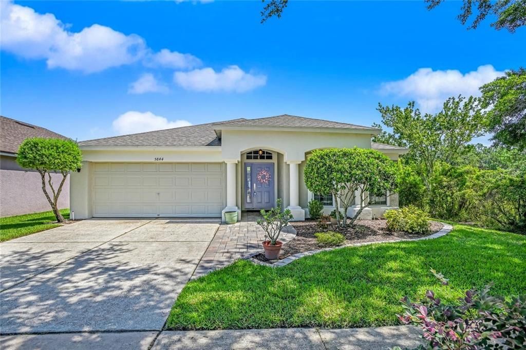 5844 WAR ADMIRAL DR IN BEAUTIFUL LEXINGTON OAKS VILLAGES
