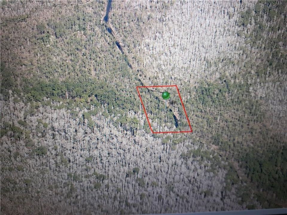 Vendido Recientemente: $8,900 (1.25 acres)