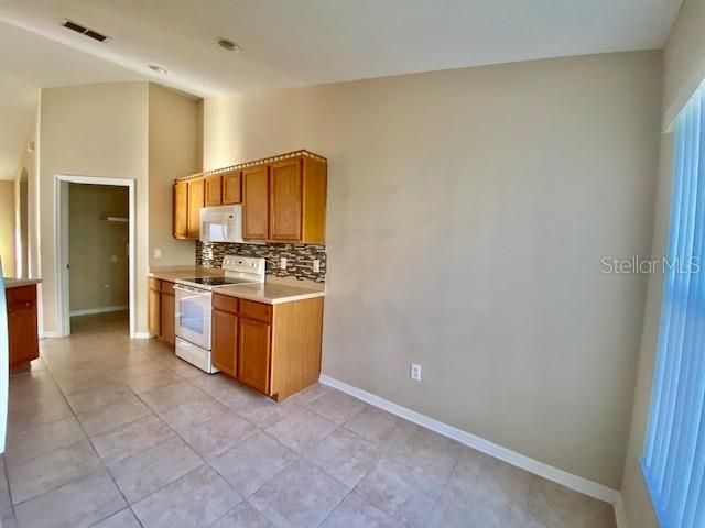 Recently Rented: $1,500 (2 beds, 2 baths, 1500 Square Feet)