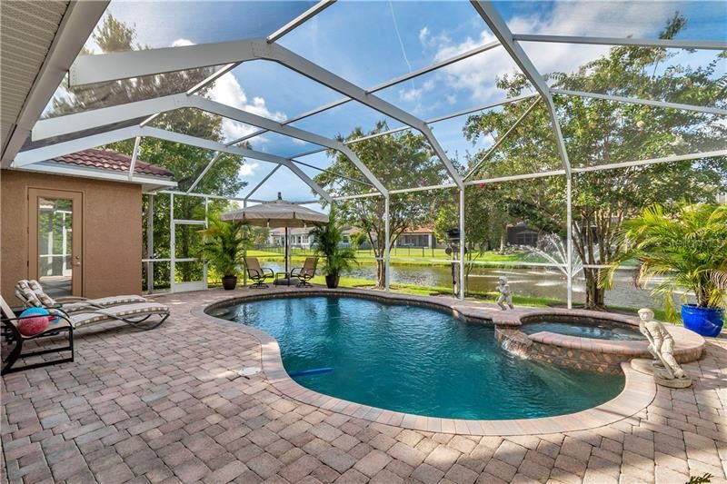 Recently Sold: $575,000 (4 beds, 3 baths, 2938 Square Feet)