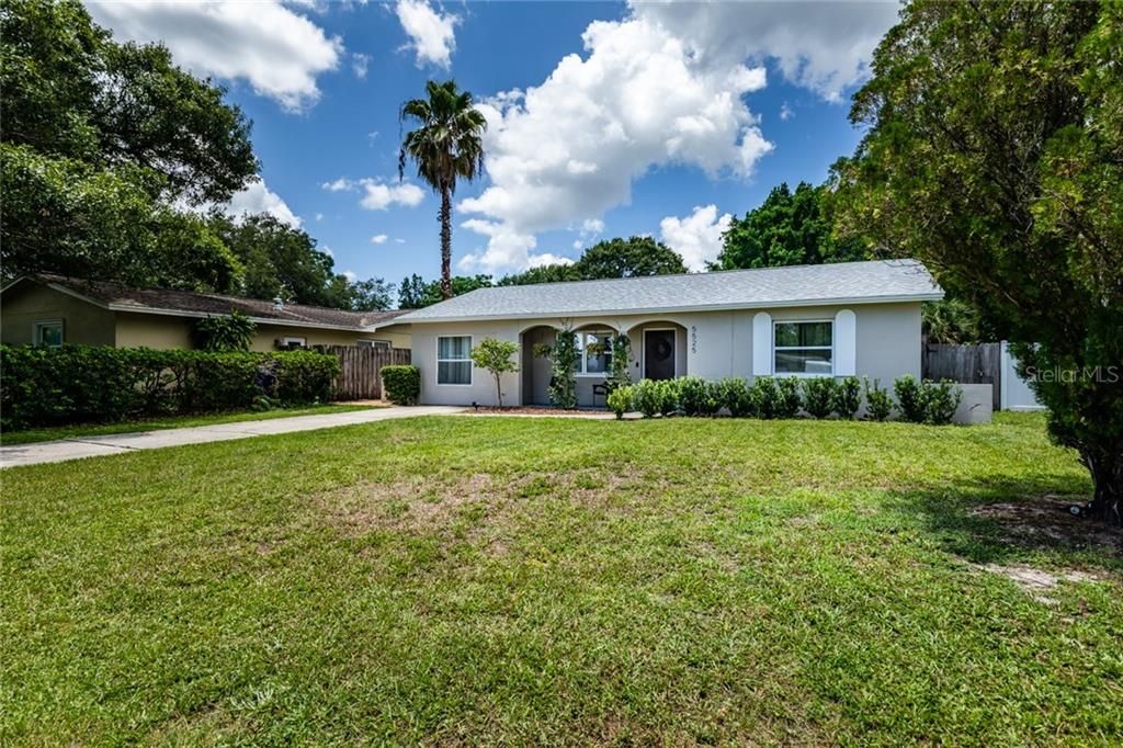 Recently Sold: $295,000 (3 beds, 2 baths, 1472 Square Feet)