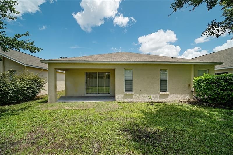 Recently Rented: $1,595 (4 beds, 2 baths, 1995 Square Feet)