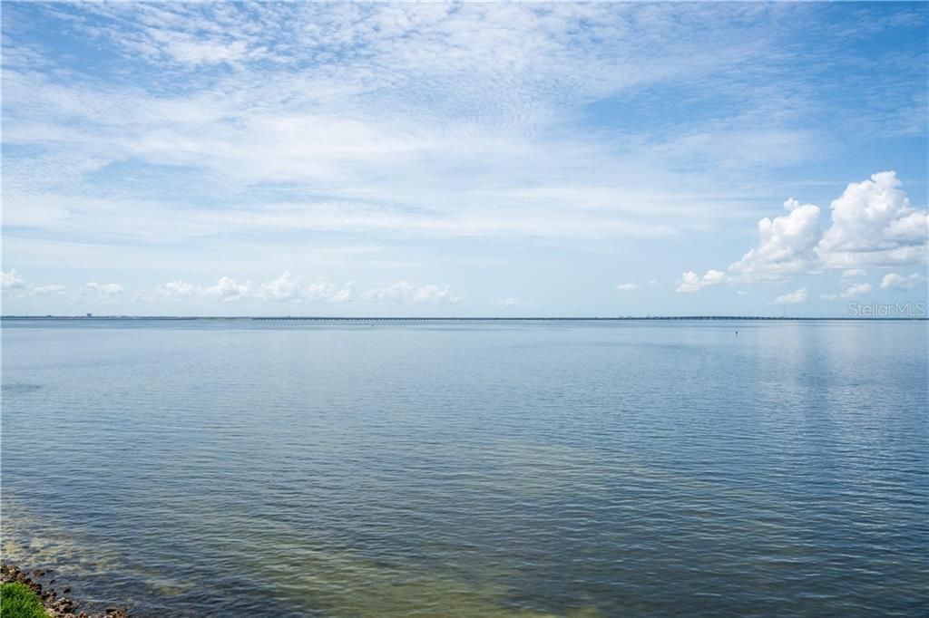 最近售出: $209,900 (1 贝兹, 1 浴室, 560 平方英尺)