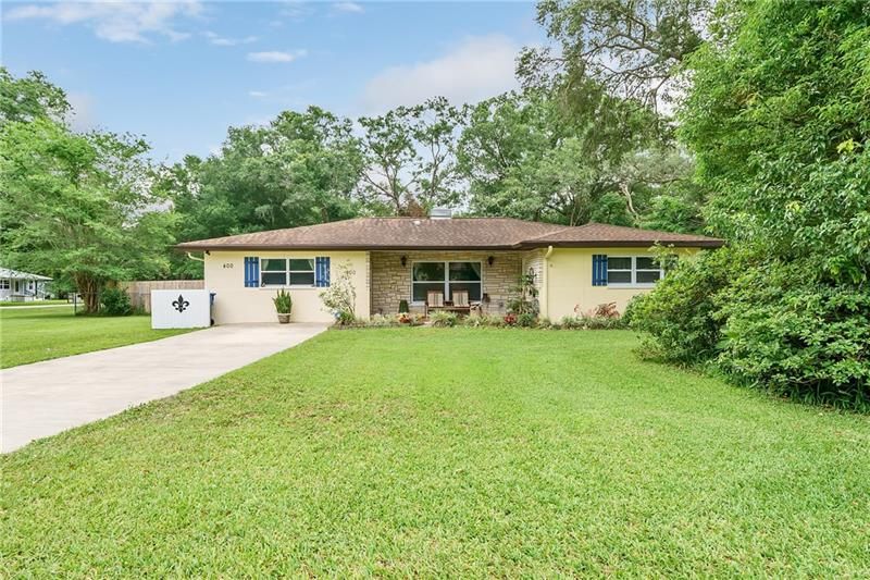 Recently Sold: $139,000 (3 beds, 2 baths, 1807 Square Feet)