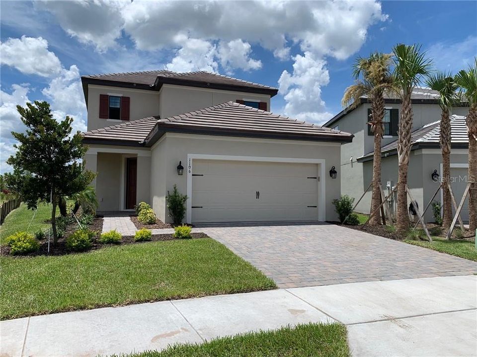 Vendido Recientemente: $393,710 (3 camas, 3 baños, 1989 Pies cuadrados)